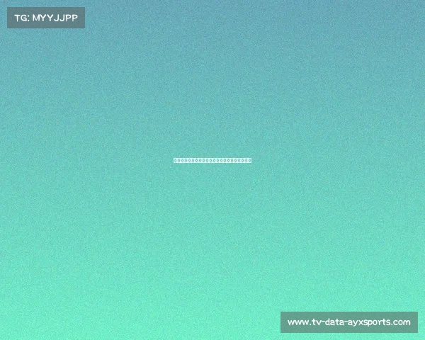 雄鹿队与森林狼展开季后赛对决，字母哥对抗唐斯